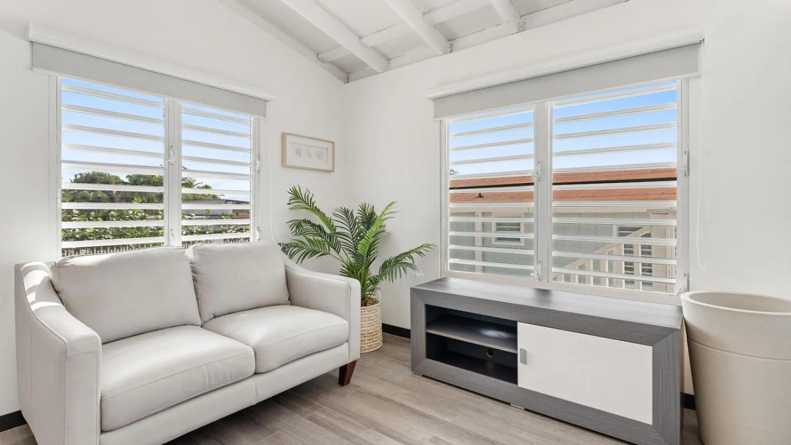 Apartment Danielas Beachfront Studio Rincon