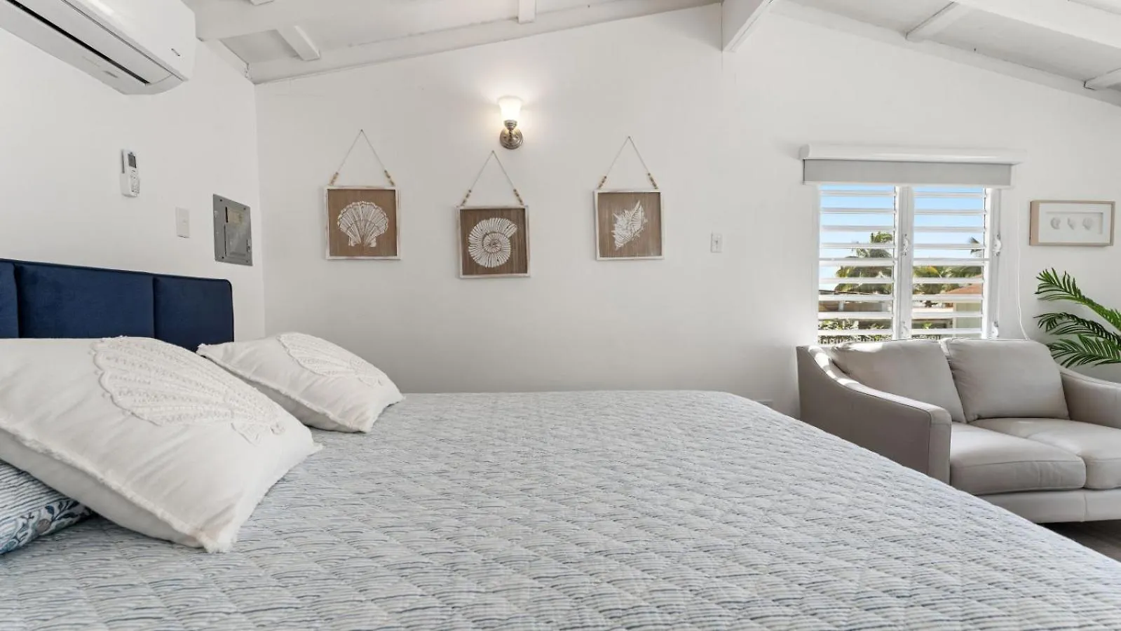 Danielas Beachfront Studio Rincon